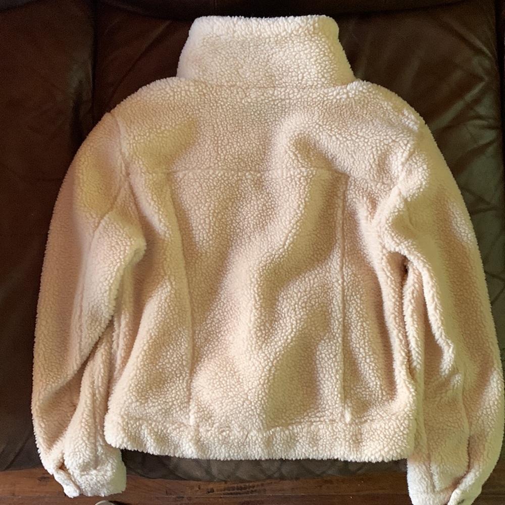 Girl’s jacket. - Picture 3 of 4